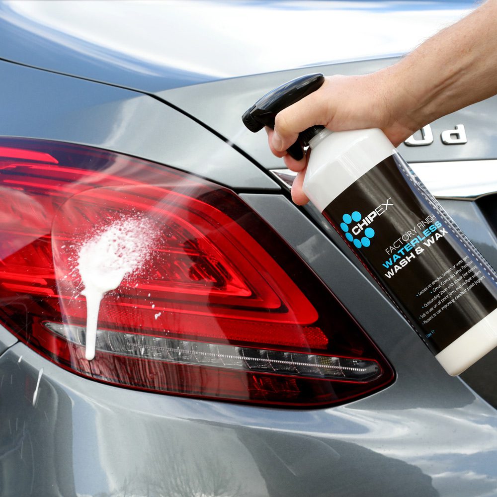 Detergente lucidante senz’acqua con cera di carnauba 1 litro